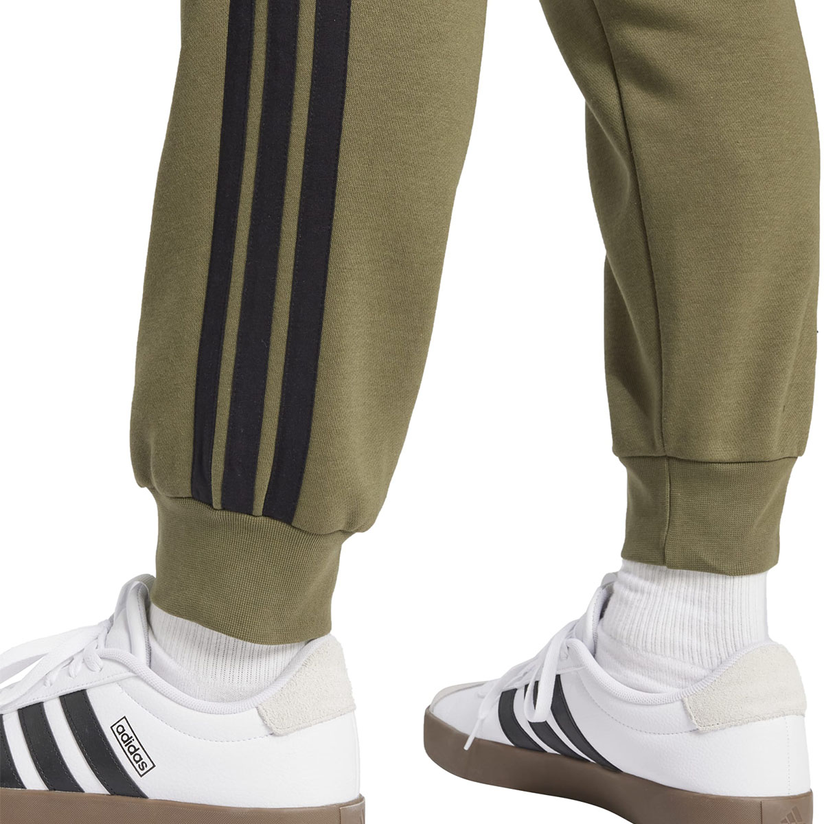 ADIDAS - 3 STRIPES FLEECE TAPERED CUFF PANTS ADIDAS - 3 STRIPES FLEECE TAPERED CUFF PANTS