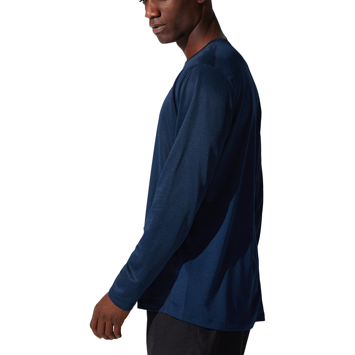 ASICS - CORE LONG SLEEVE TOP