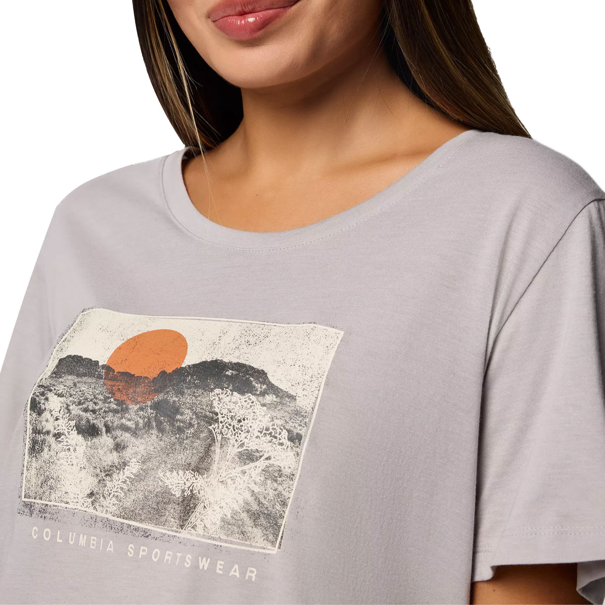COLUMBIA - RUBY SPRINGS GRAPHIC SCOOP NECK