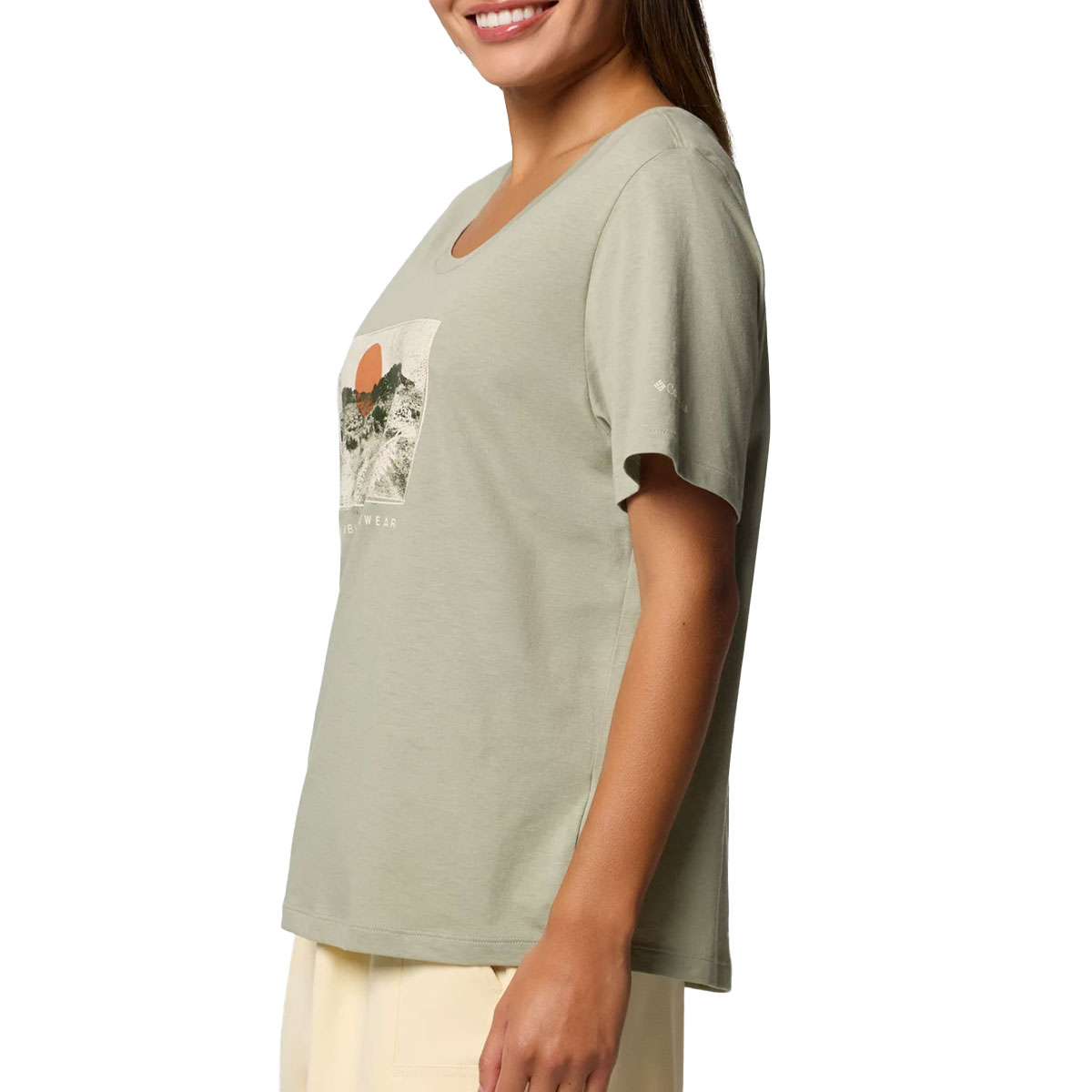 COLUMBIA - RUBY SPRINGS GRAPHIC SCOOP NECK