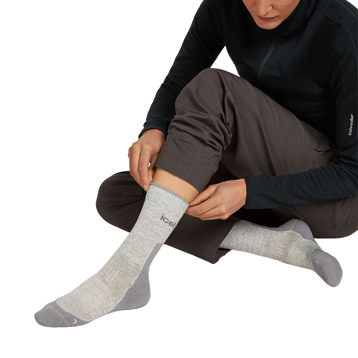 ICEBREAKER - MERINO HIKE MEDIUM CREW SOCKS ICEBREAKER - MERINO HIKE MEDIUM CREW SOCKS