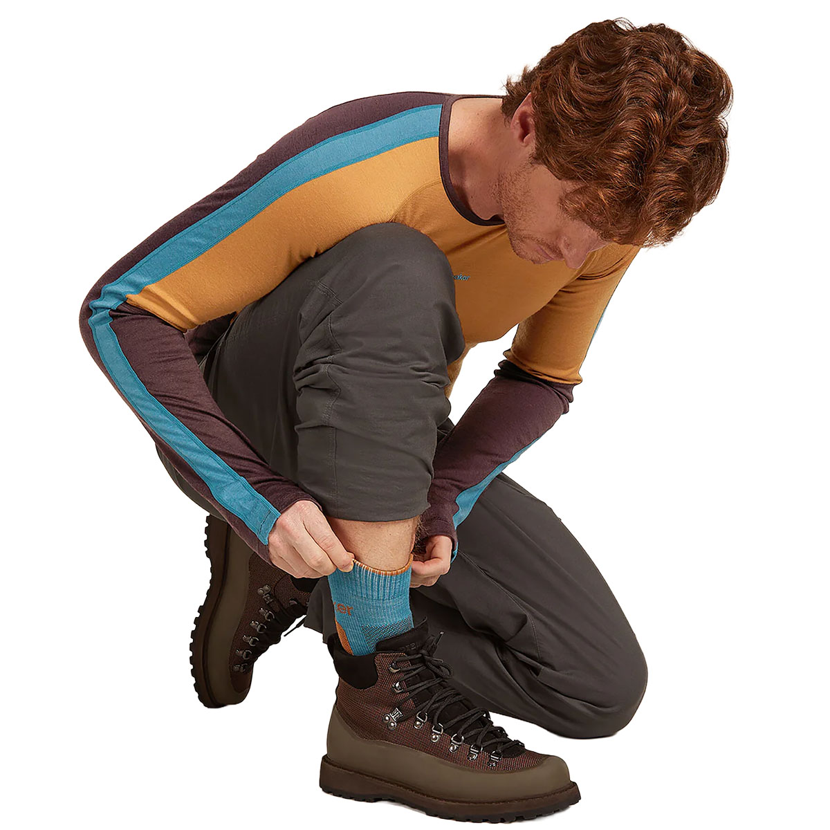 ICEBREAKER - MERINO HIKE MEDIUM CREW SOCKS ICEBREAKER - MERINO HIKE MEDIUM CREW SOCKS