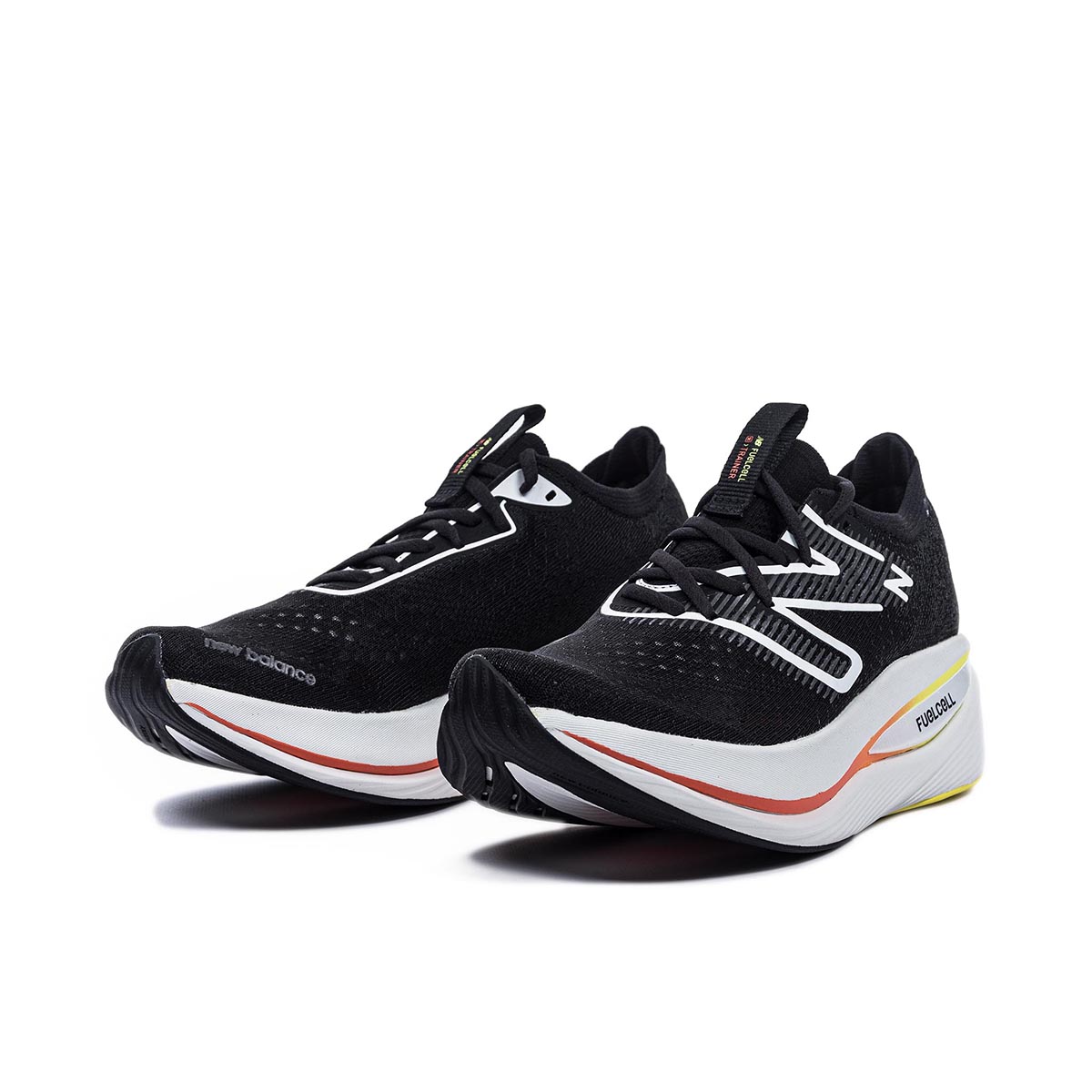 NEW BALANCE - FUELCELL SUPERCOMP TRAINER V2