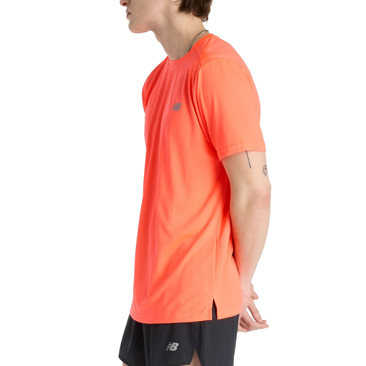 NEW BALANCE - SPORT ESSENTIALS T-SHIRT