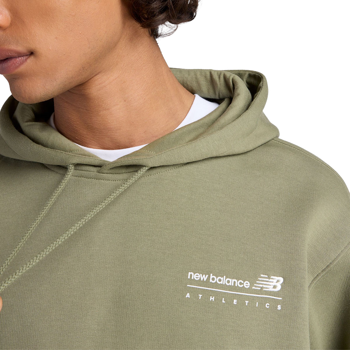 NEW BALANCE - LINEAR GRAPHIC FLEECE HOODIE