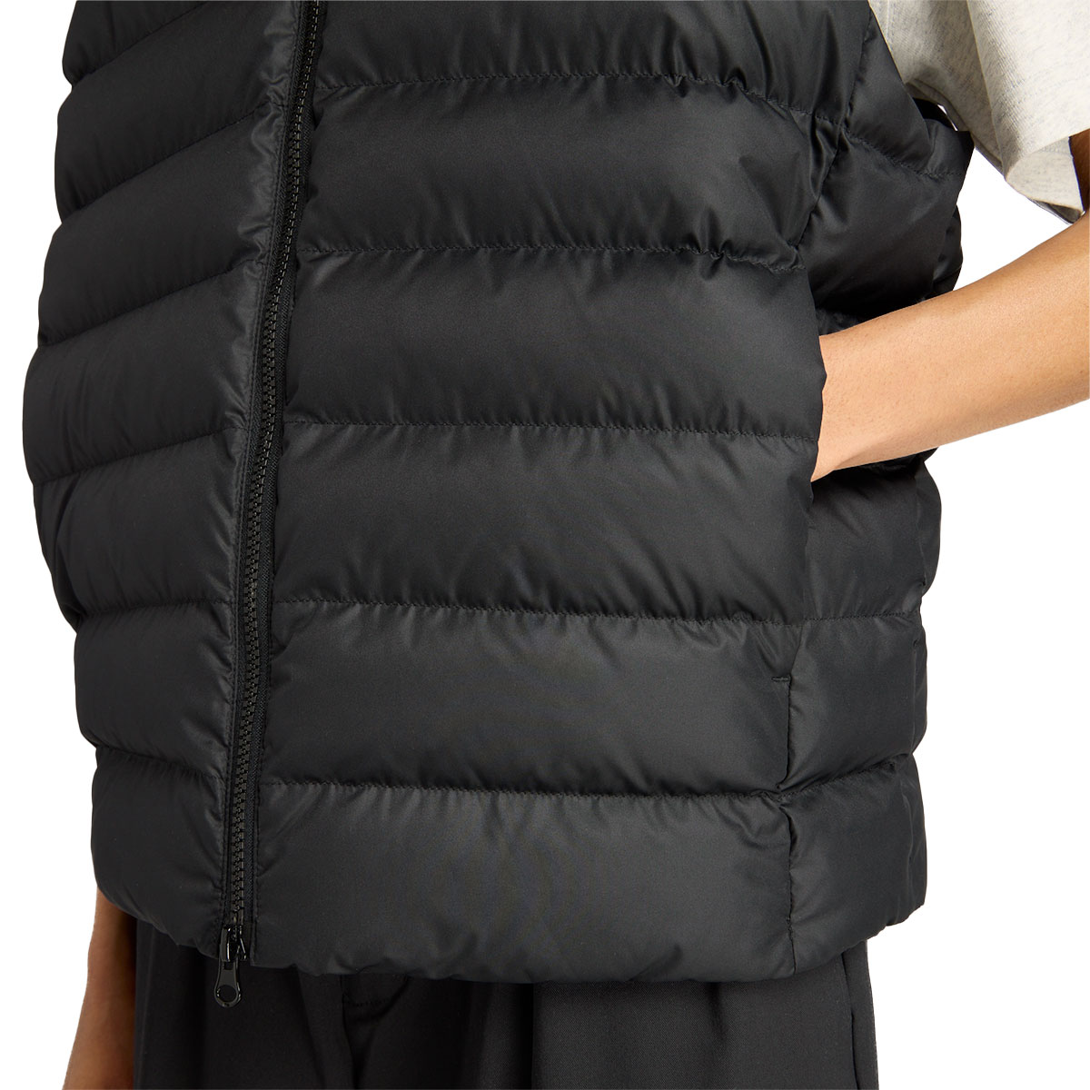 NEW BALANCE - HOODED PUFFER VEST