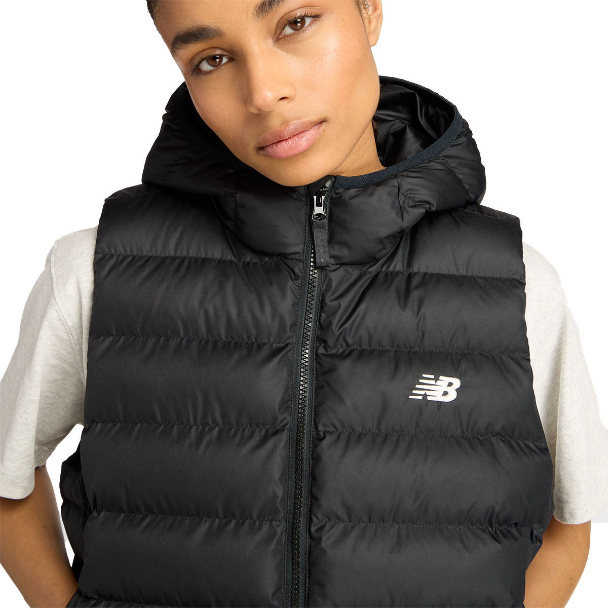 NEW BALANCE - HOODED PUFFER VEST