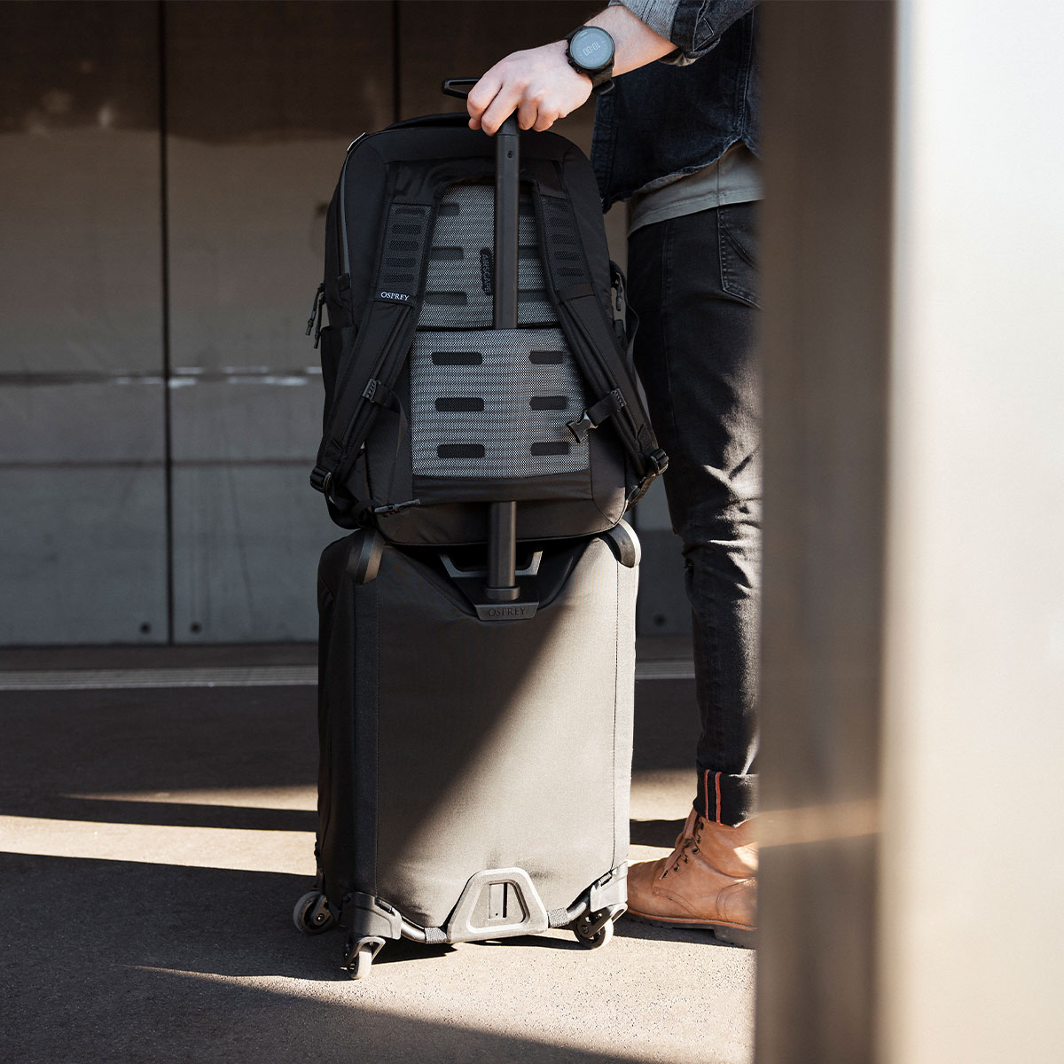 OSPREY - OZONE BLACK 28 L