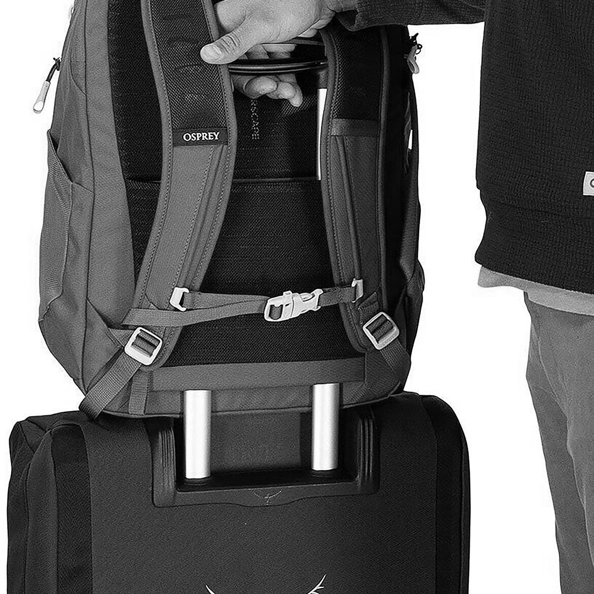 OSPREY - DAYLITE EXPENDIBLE TRAVEL PACK NIGHTSHIFT BLUE 26 + 6 L