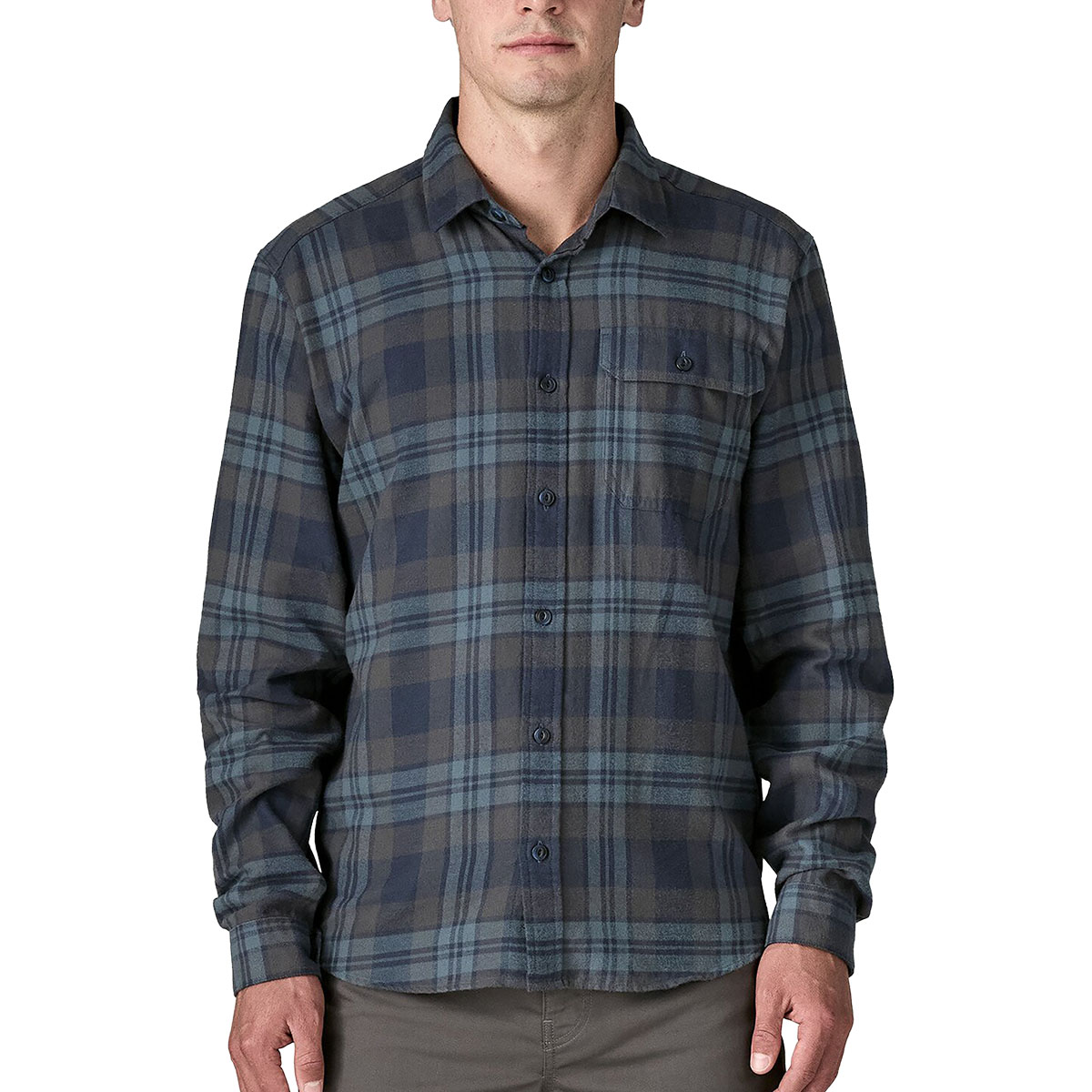 PATAGONIA - LONG SLEEVED LIGHTWEIGHT FJORD FLANNEL SHIRT