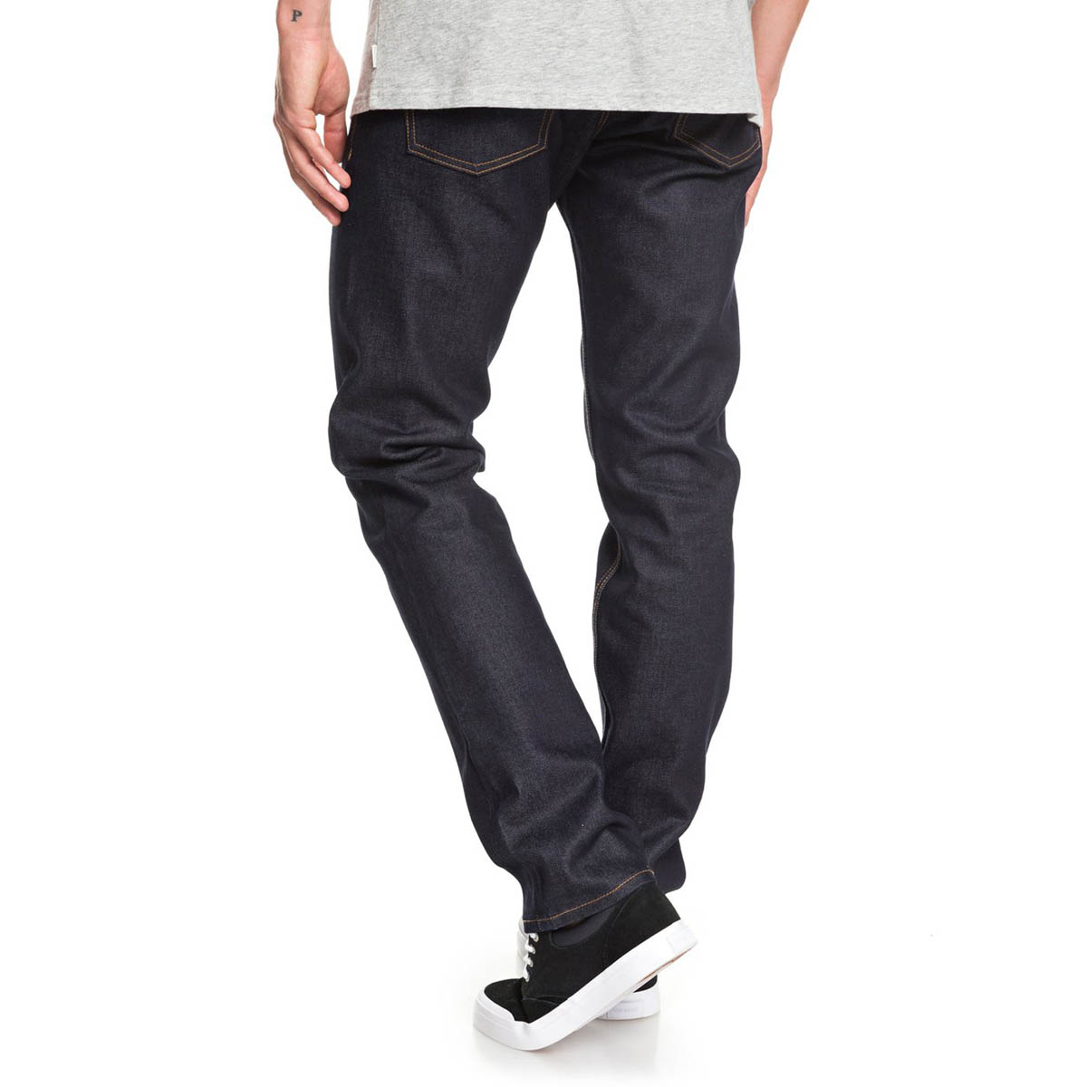 QUIKSILVER - REVOLVER RINSE JEANS