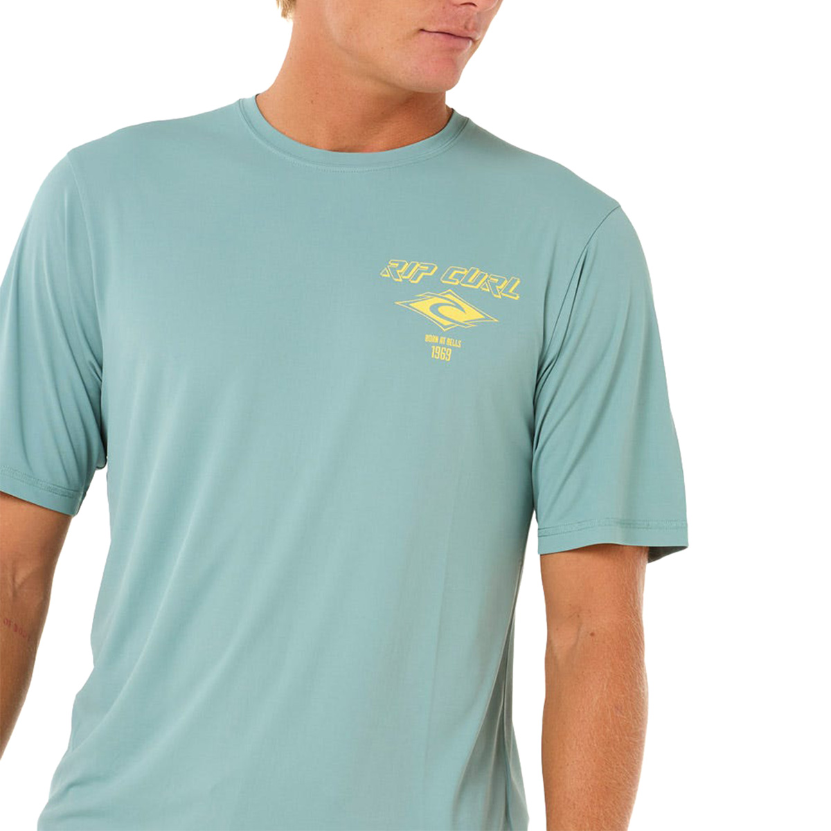 RIP CURL - ICONS SURFLITE UPF RASH VEST T-SHIRT