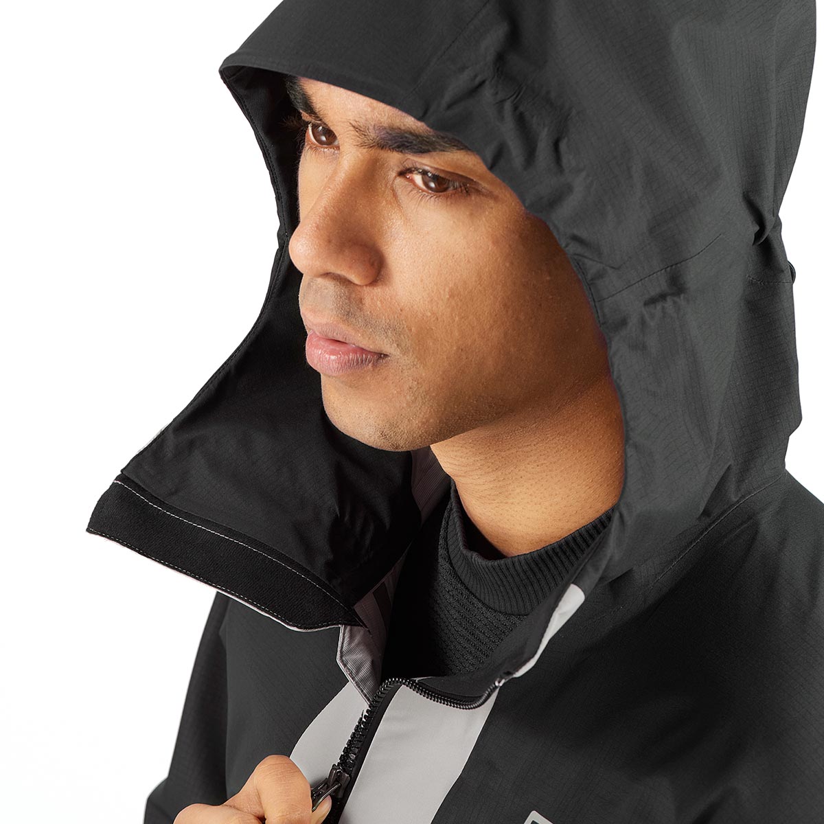 SALOMON - OUTLINE GORE-TEX HYBRID JACKET