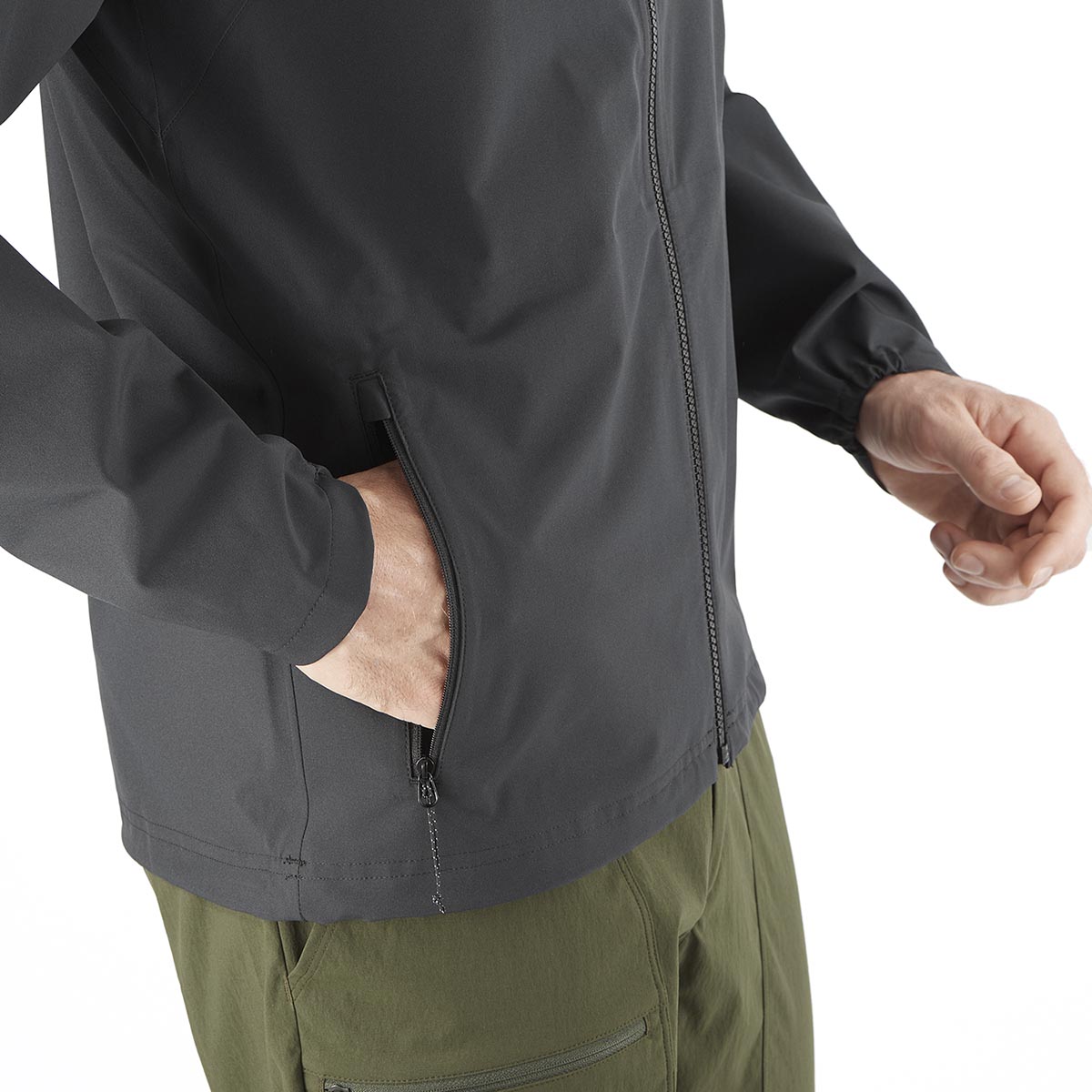 SALOMON - ESSENTIAL WATERPROOF 2.5 L JACKET