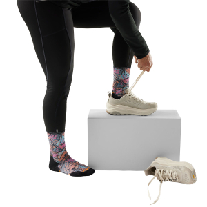 SMARTWOOL - TRAIL RUN TRIANGLE PRISM PRINT CREW SOCKS