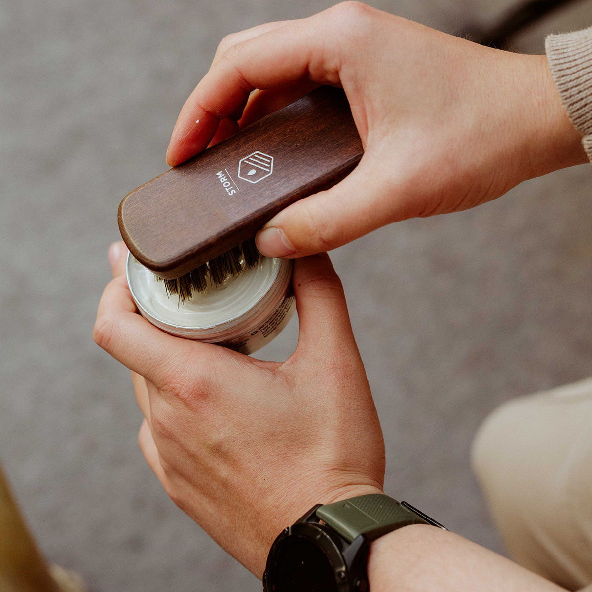 STORM - STORM CARE POLISHING BRUSH