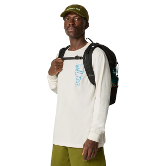 North face basin shorts top