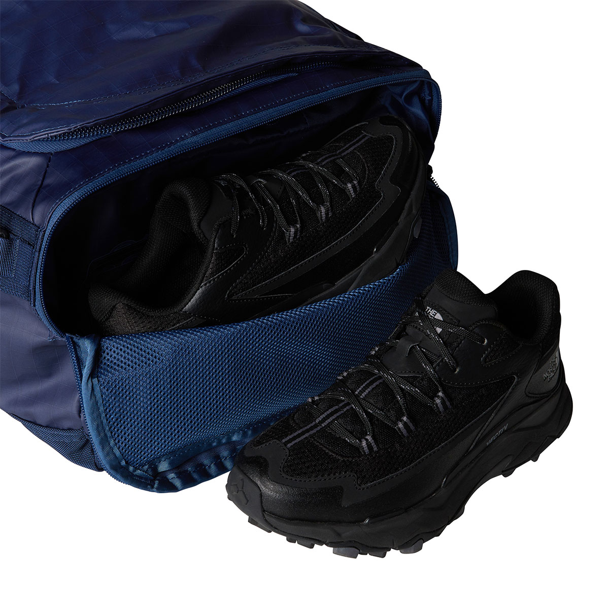 THE NORTH FACE - BASE CAMP VOYAGER DUFFEL 42L
