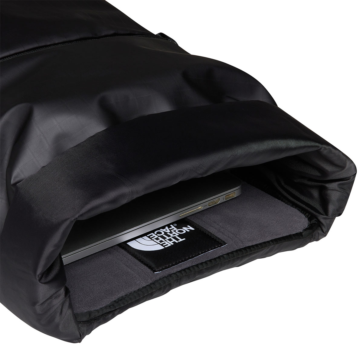 THE NORTH FACE - BASE CAMP VOYAGER ROLLTOP BAG 25 L