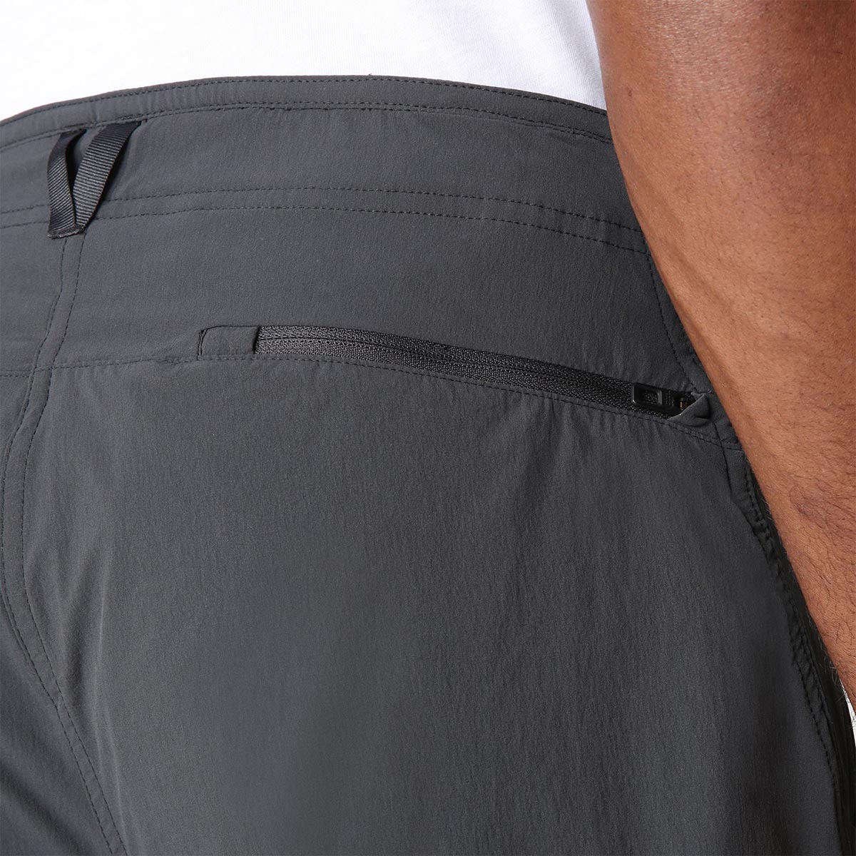 THE NORTH FACE - SPEEDLIGHT SLIM TAPERED SHORTS