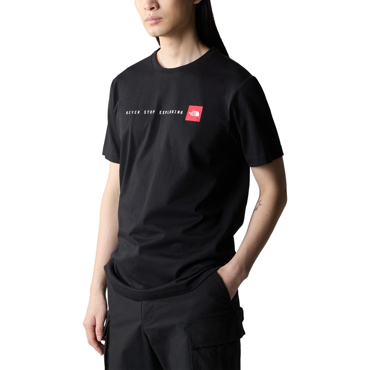 THE NORTH FACE - NEVER STOP EXPLORING T-SHIRT