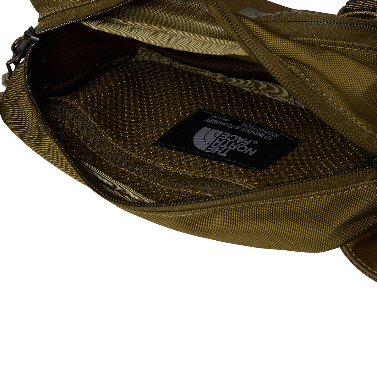 THE NORTH FACE - BASE CAMP LUMBAR