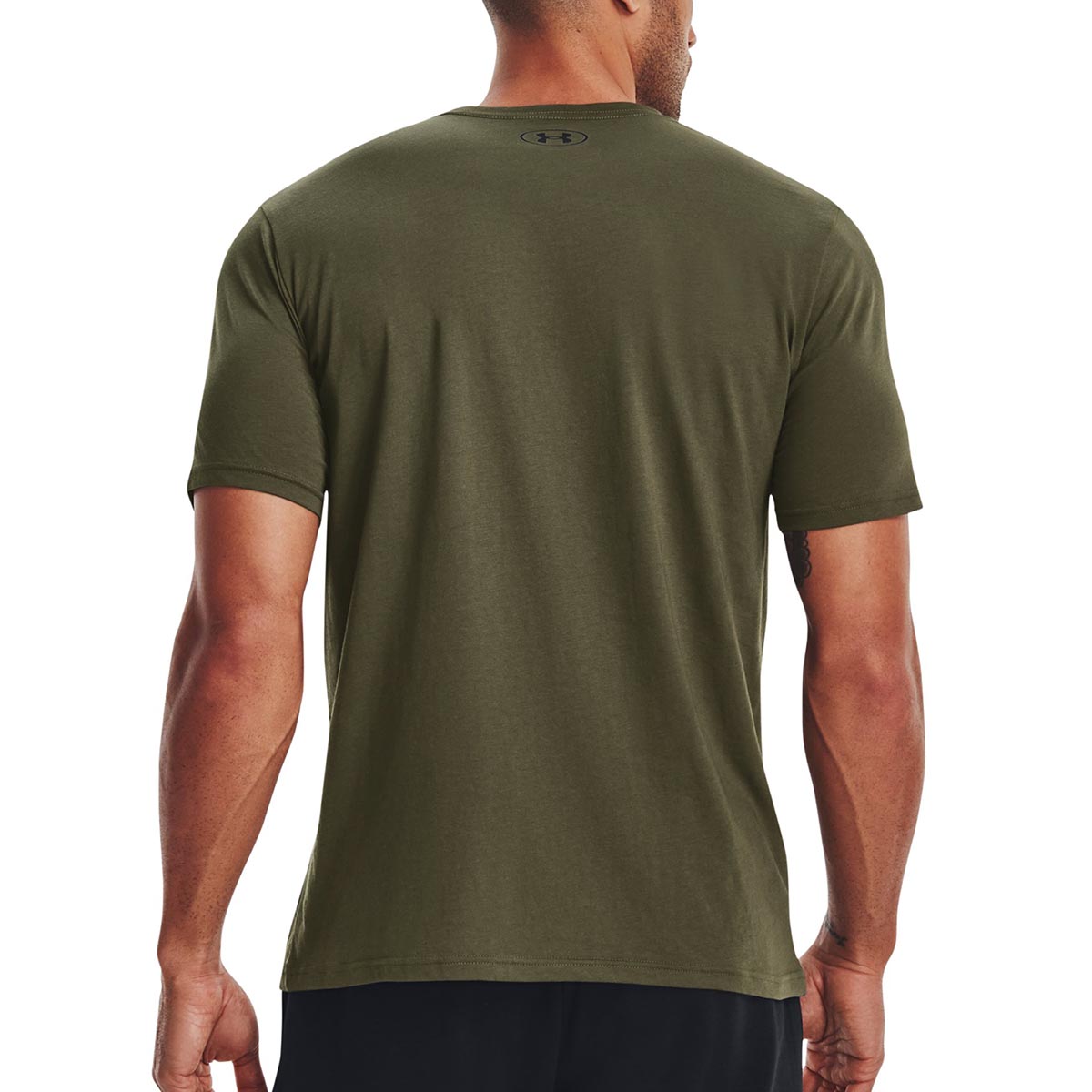 UNDER ARMOUR - LEFT CHEST LOGO
