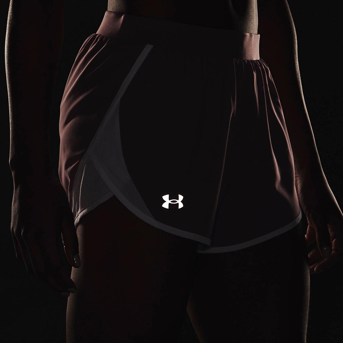 UNDER ARMOUR - FLY-BY 2.0 SHORTS