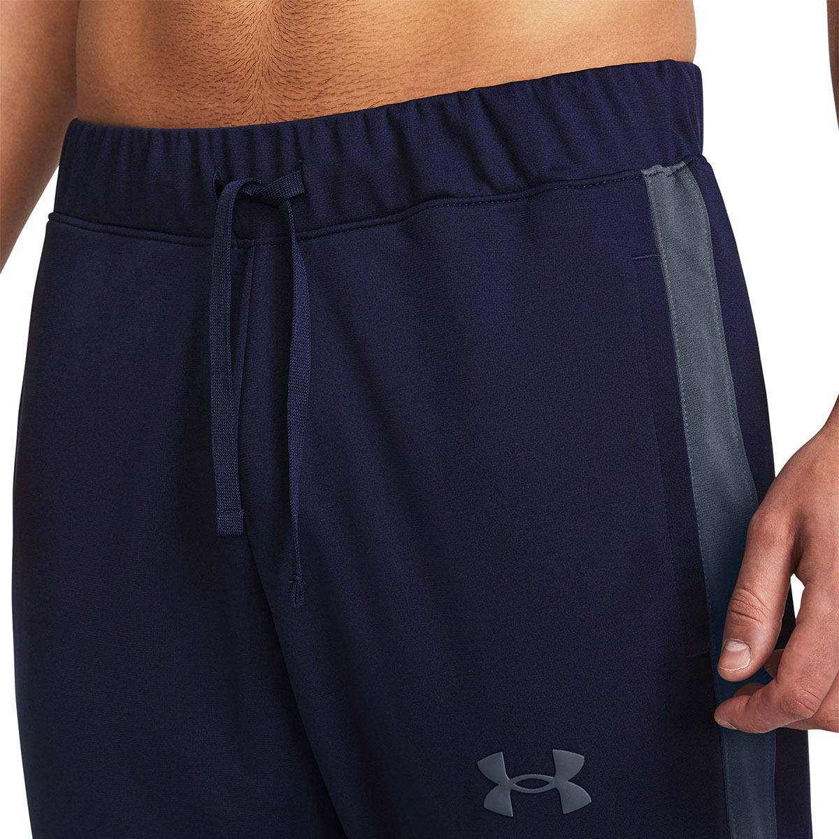 UNDER ARMOUR - KNIT TRACK SUIT