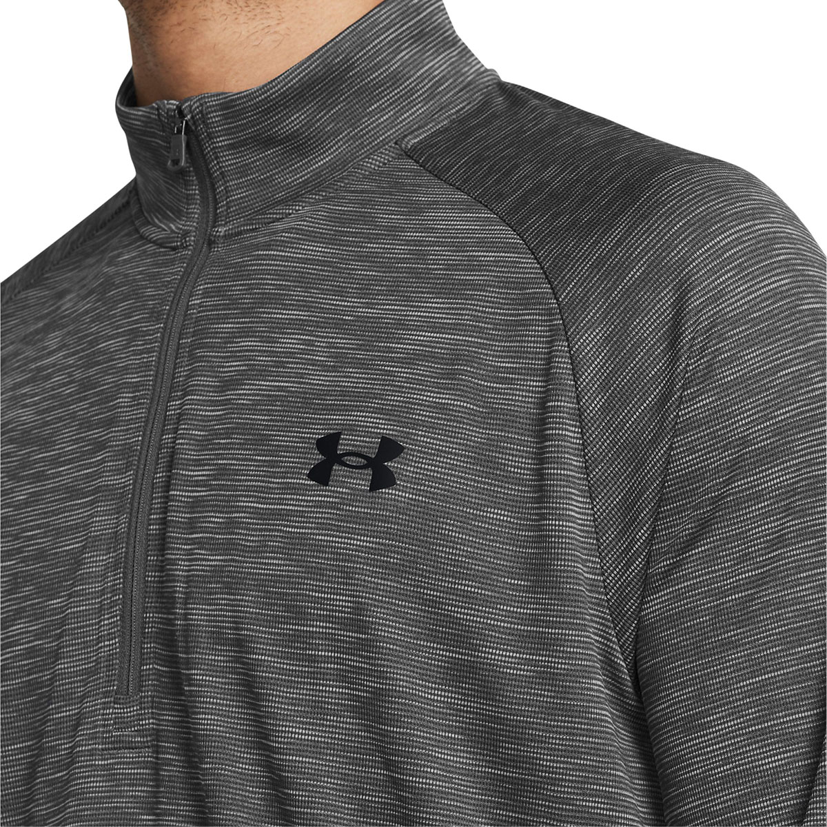 UNDER ARMOUR - TECH TEXTURED 1/2 SHIRT