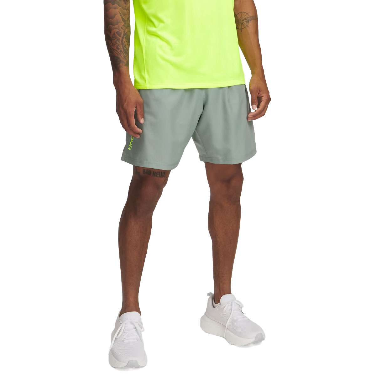 UNDER ARMOUR - WOVEN WORDMARK SHORTS