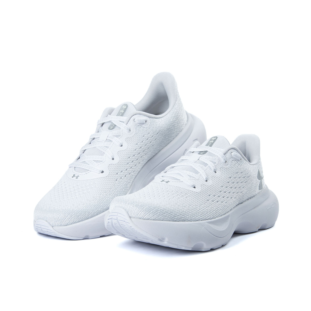 UNDER ARMOUR - INFINITE