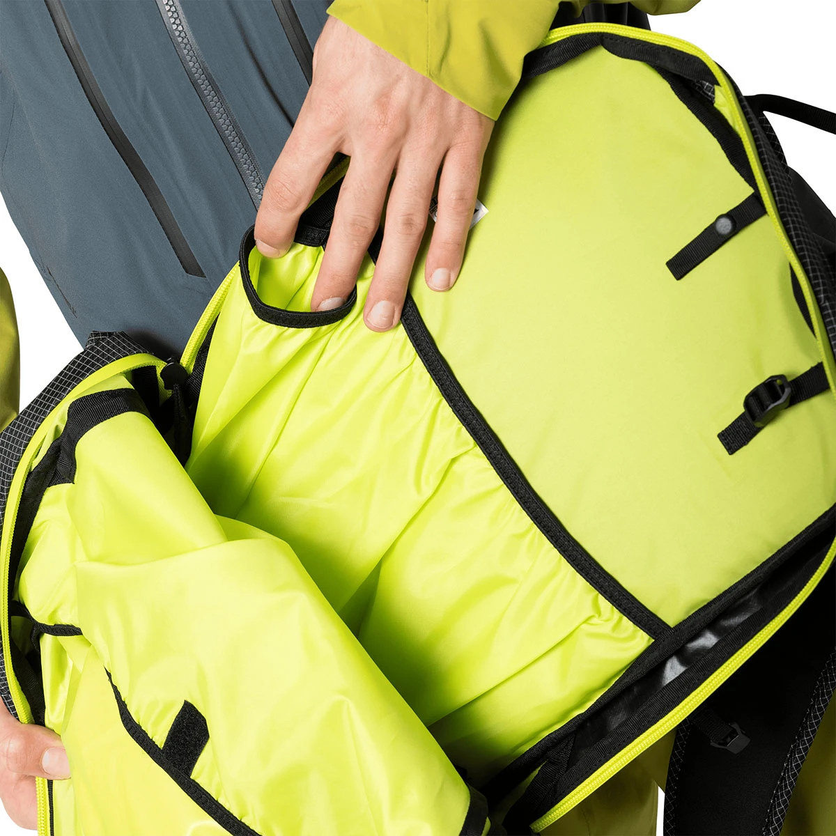 DYNAFIT - BLACKLIGHT BACKPACK 24 L