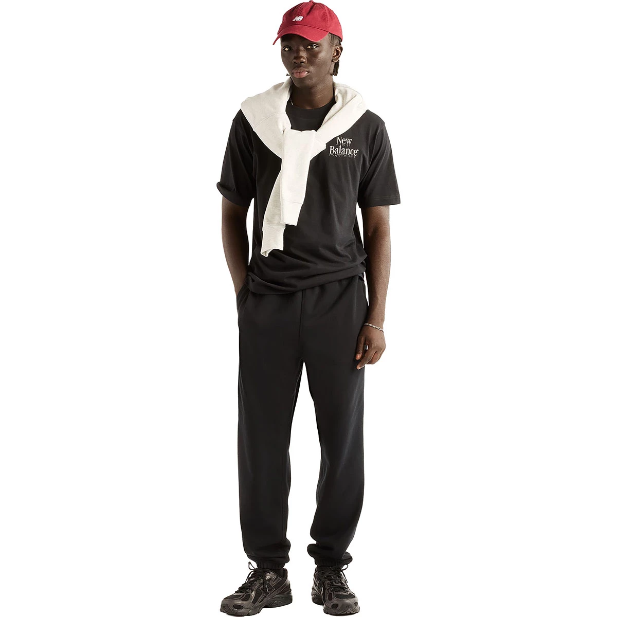 NEW BALANCE - DIGITALLY REMASTERED HANDS T-SHIRT