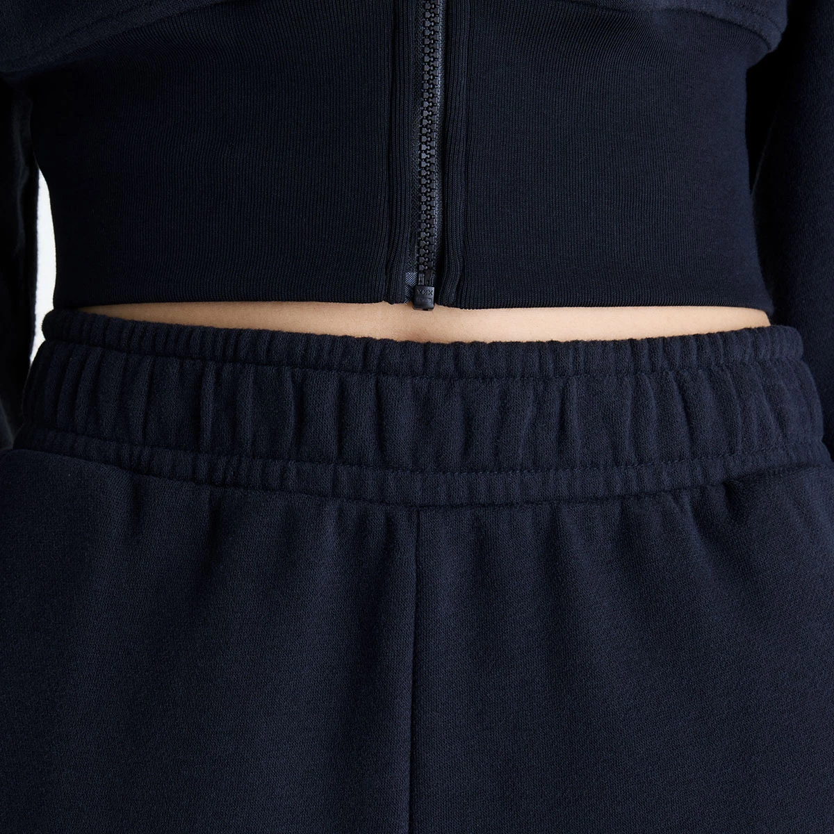 NEW BALANCE - BRUSHED COASTAL FLEECE PANT