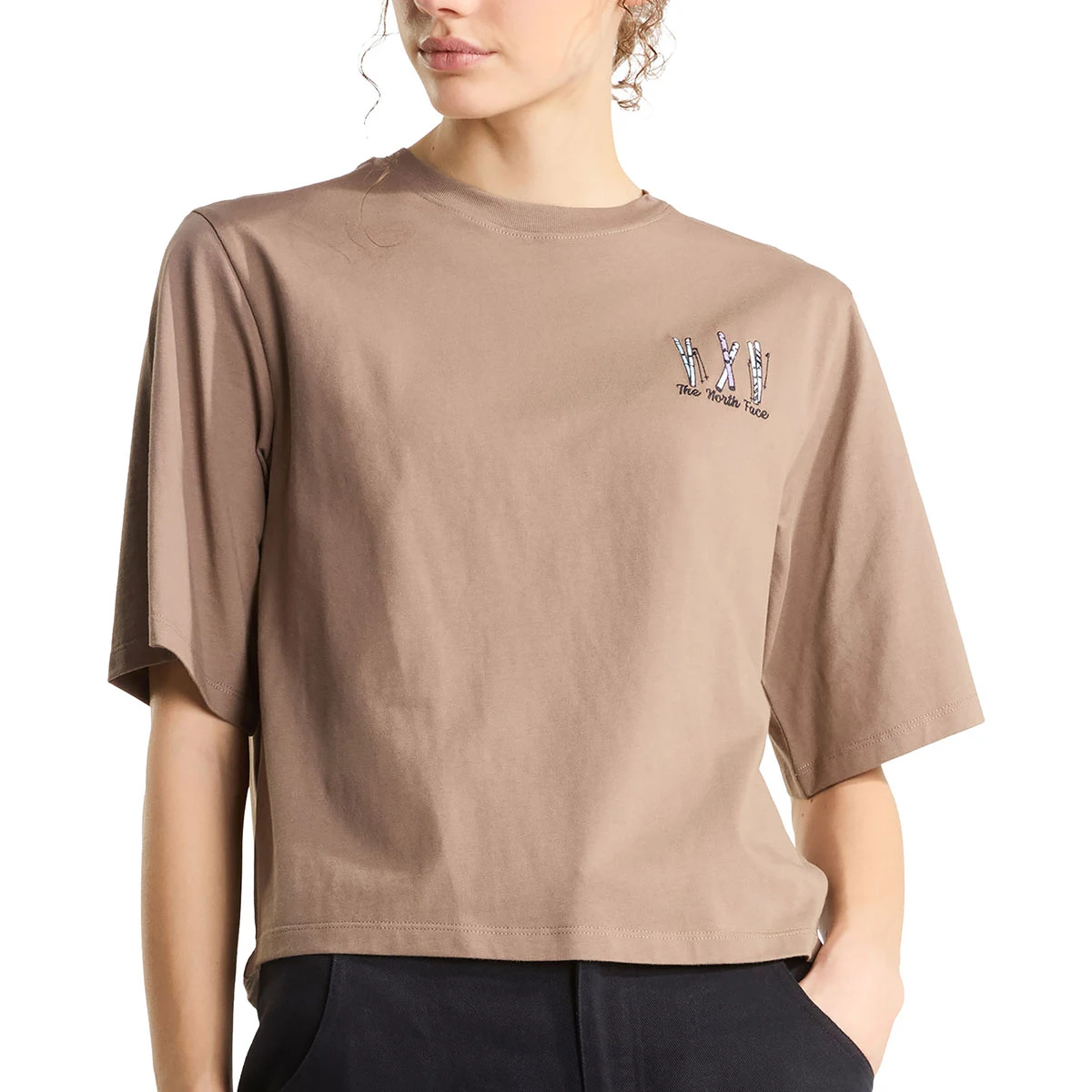 THE NORTH FACE - SKI EMBROIDERY BOXY GRAPHIC T-SHIRT